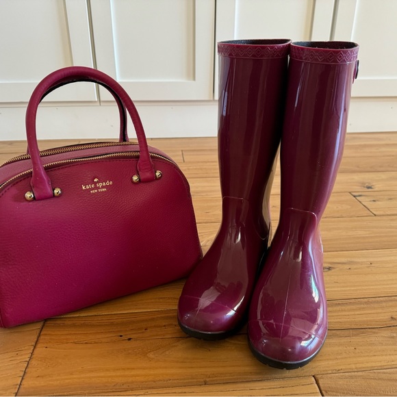 Ugg size 8 Rain boots - Picture 10 of 11